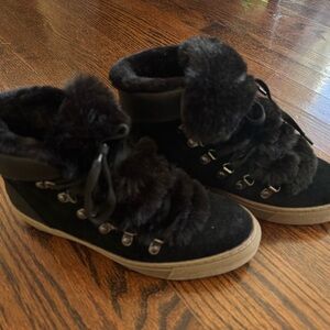 Cougar faux fur lace up booties